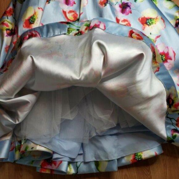 Jovani 2PC Prom Floral Prom Ball Gown - Picture 11 of 12